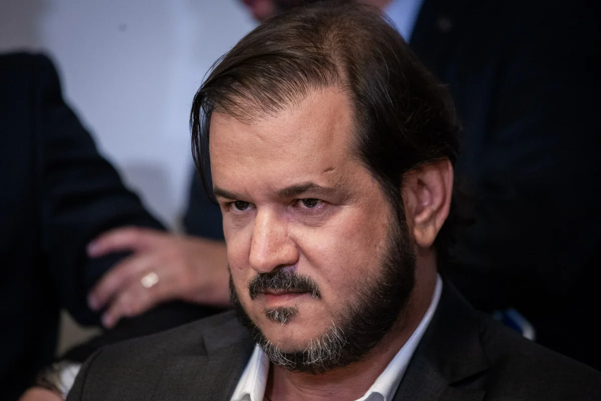 A viagem de Rueda para Dubai com o pai de Vorcaro