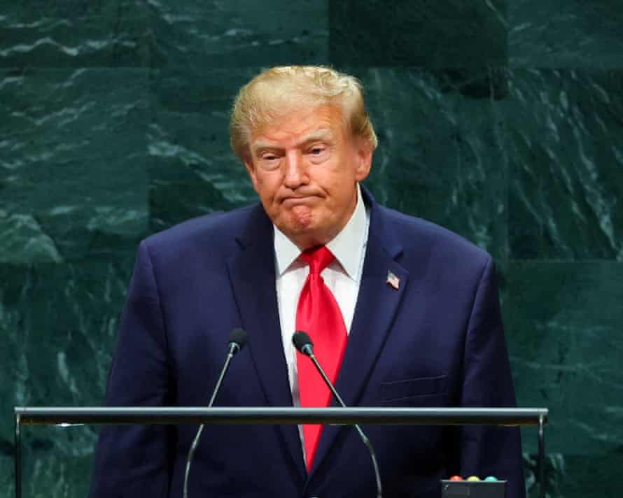 Trump enfrenta escolhas difíceis enquanto o Irã oferece acordo para reabrir o estreito de Hormuz antes das eleições no meio do mandato dos EUA