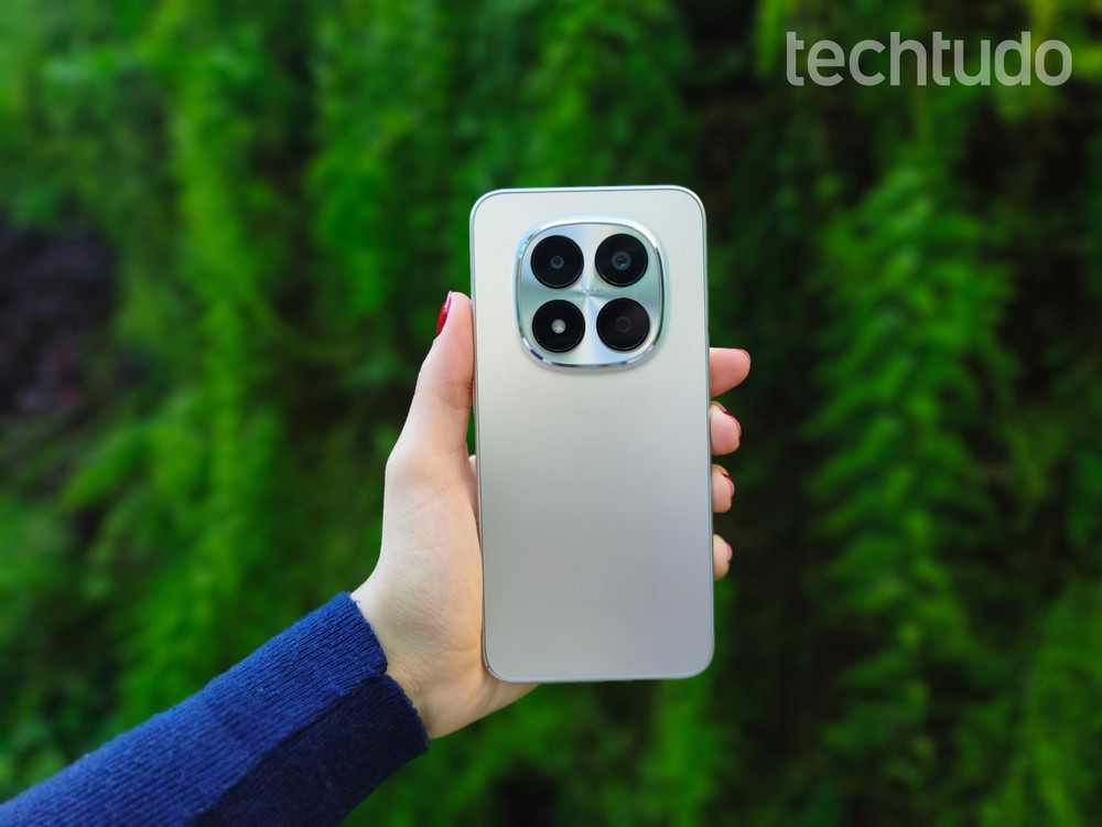 O Redmi Note 15 Pro chama a atenção pela relação custo-benefí — Foto: Julia Rabaça/TechTudo
