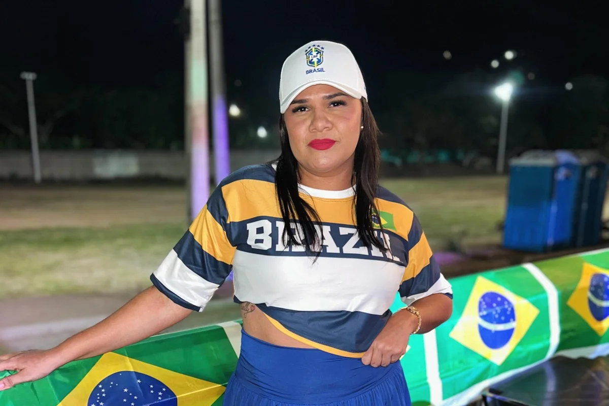 Imagem colorida da cantora Leicyane Morais - Metrópoles