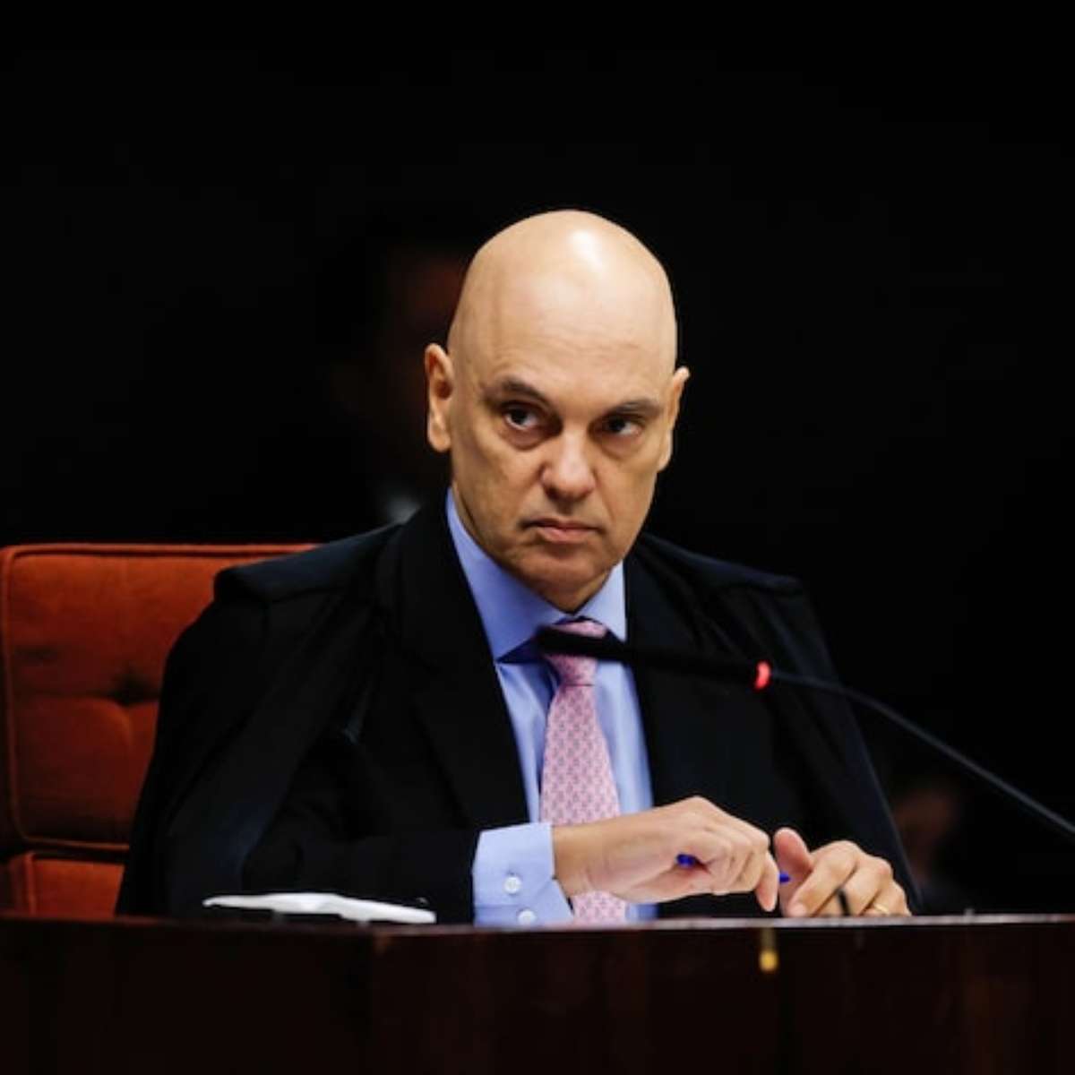 Respeito às tradições normativas x custo reputacional da escolha: crise no STF pode colocar em risco presidência de Moraes