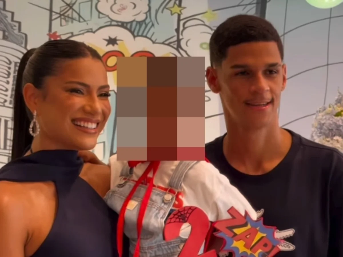 Justiça proíbe namorada do Luva de Pedreiro de expor filho em publis