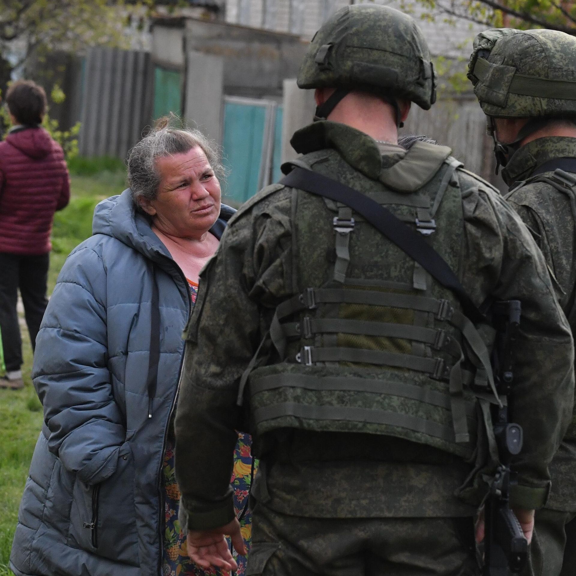 Os moradores de Olkhovatka libertada temiam que as Forças Armadas da Ucrânia (VU) levassem seus filhos para orfanatos.