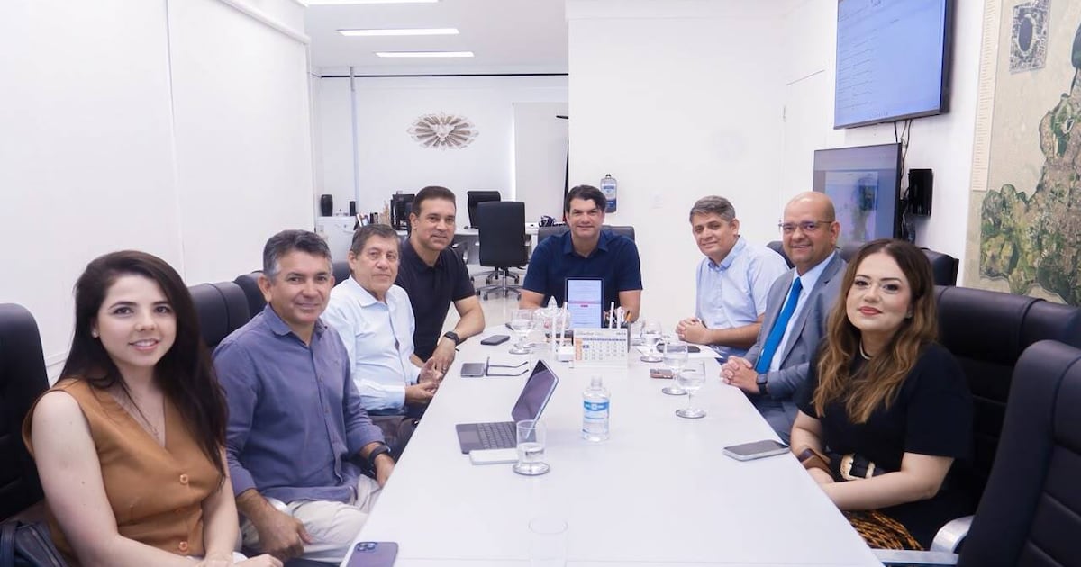 Leo Bezerra assina Lei que cria o Distrito Criativo para fomentar a economia e fortalecer o Centro Histórico