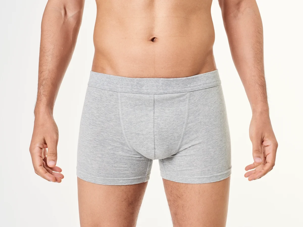 Cueca muito apertada pode prejudicar a qualidade dos espermatozoides