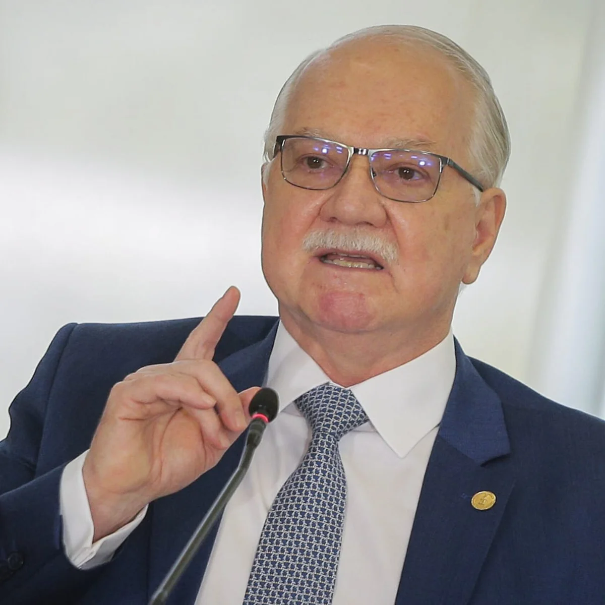 Fachin marca julgamento sobre conduta de Mendonça no Master para dia 23/9