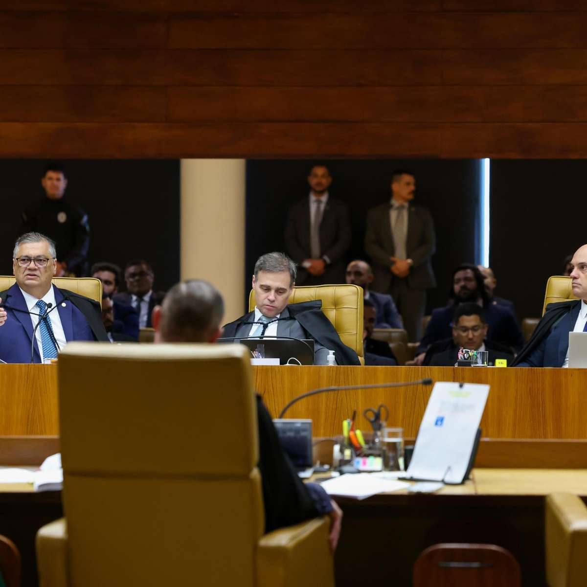 Futuro de Moraes: após o pedido de vista, o que acontece se a votação no STF empatar?