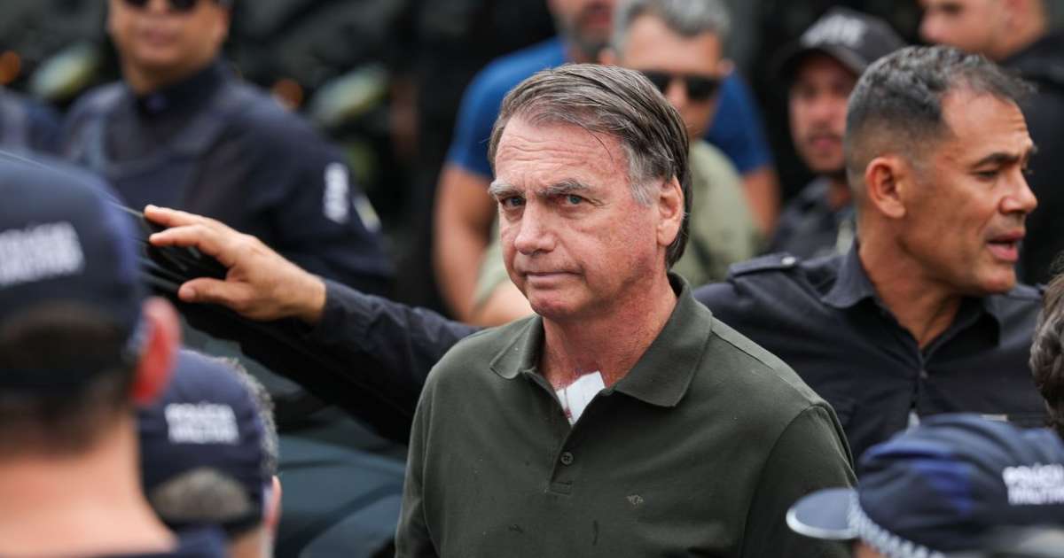 Defesa de Jair Bolsonaro pede suspensão de pena ao STF