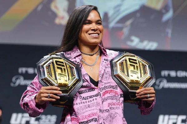 UFC 334: card terá retorno de Amanda Nunes e cinturão dos pesos-pesados