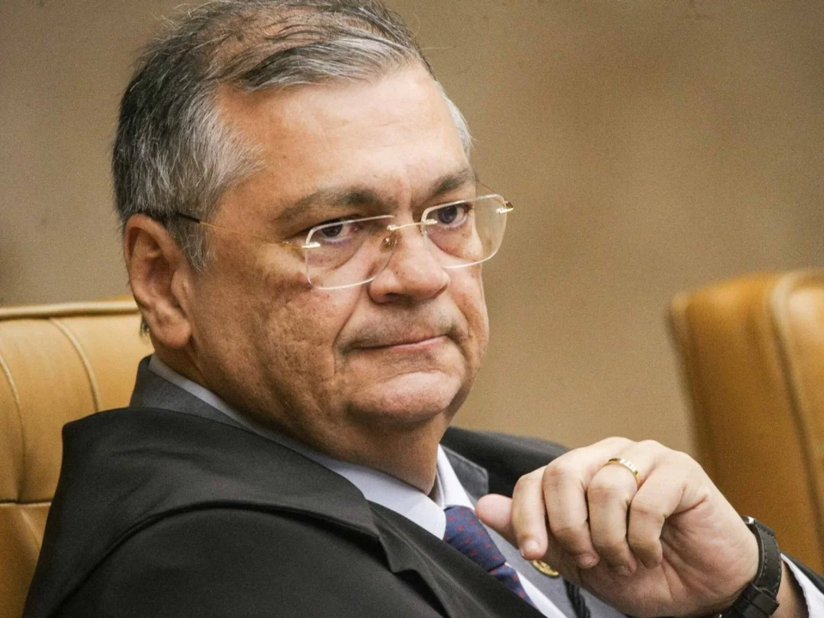 STF: "Se seguir como está, será uma crise por semana", diz Dino sobre rito