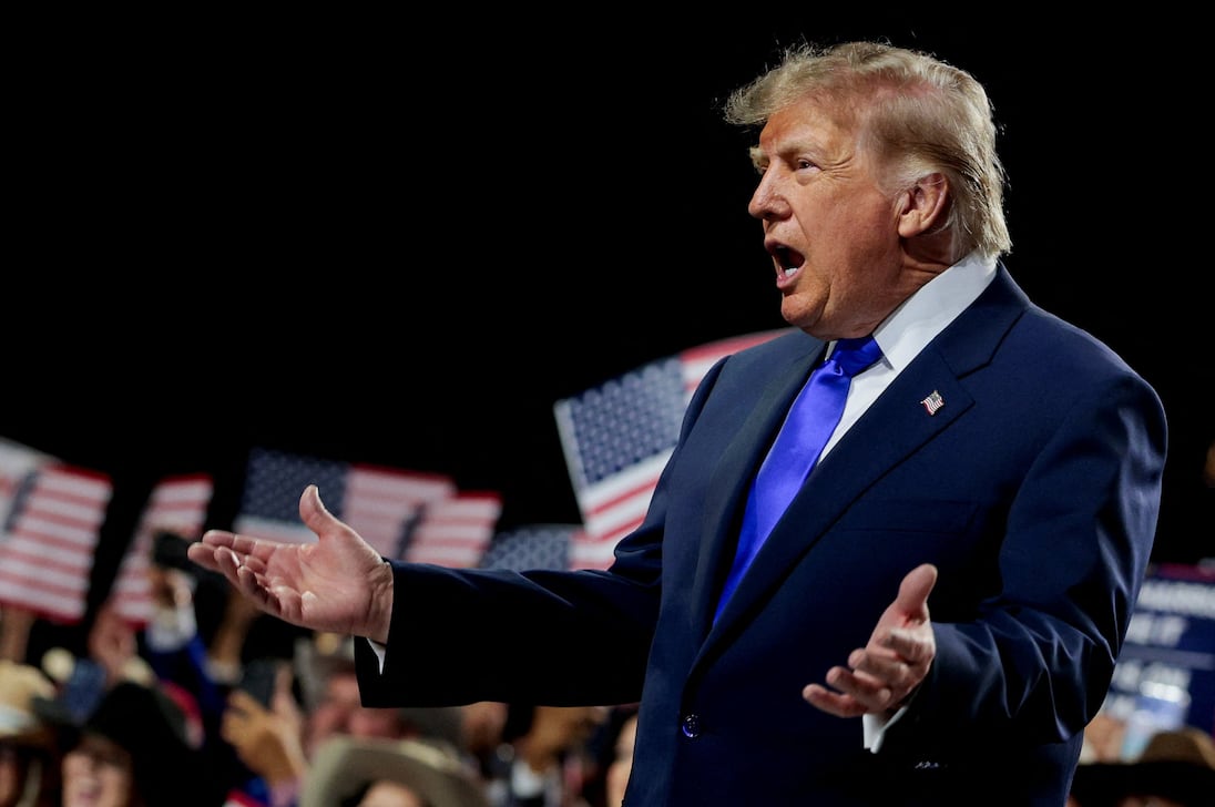 Trump costumava criticar duramente a China; eis por que ele agora está estendendo o tapete vermelho para Xi