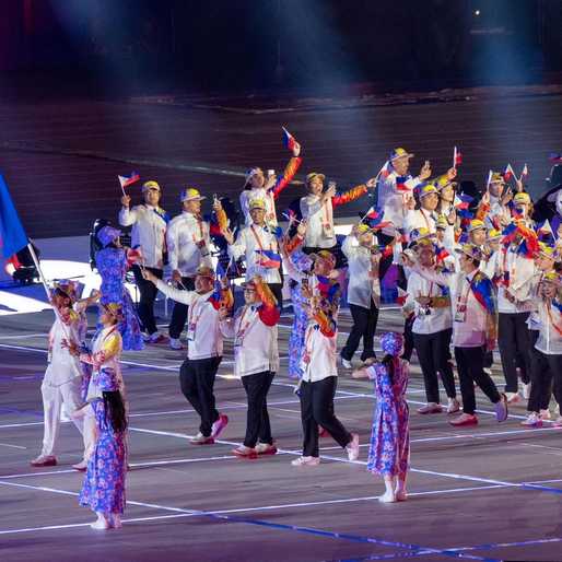 Asian Games open in Nagoya with glitzy ceremony after troubled buildup