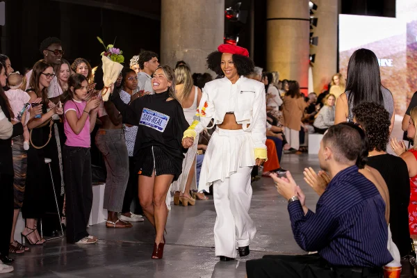 Negra Li e moda nacional brilham no encerramento do Metrópoles Catwalk