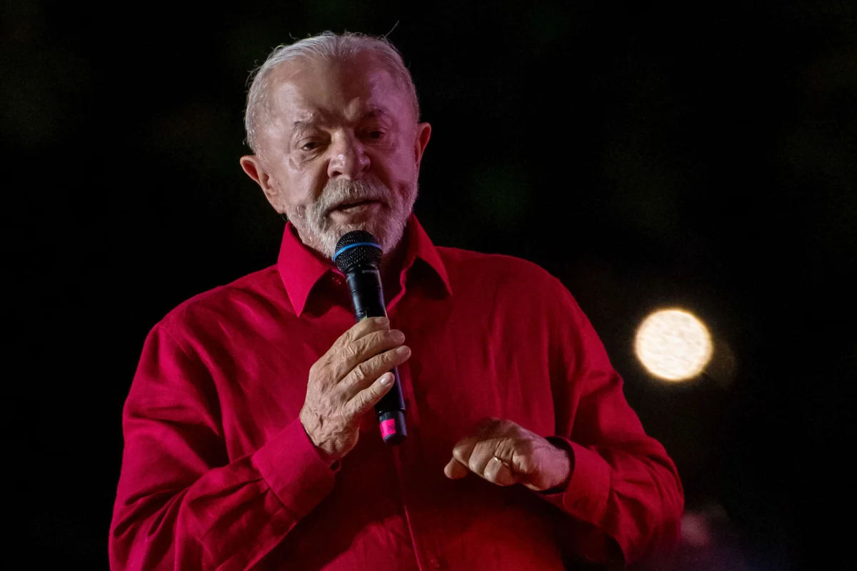 Lula informa que não vai a debate da Globo nesta quinta-feira