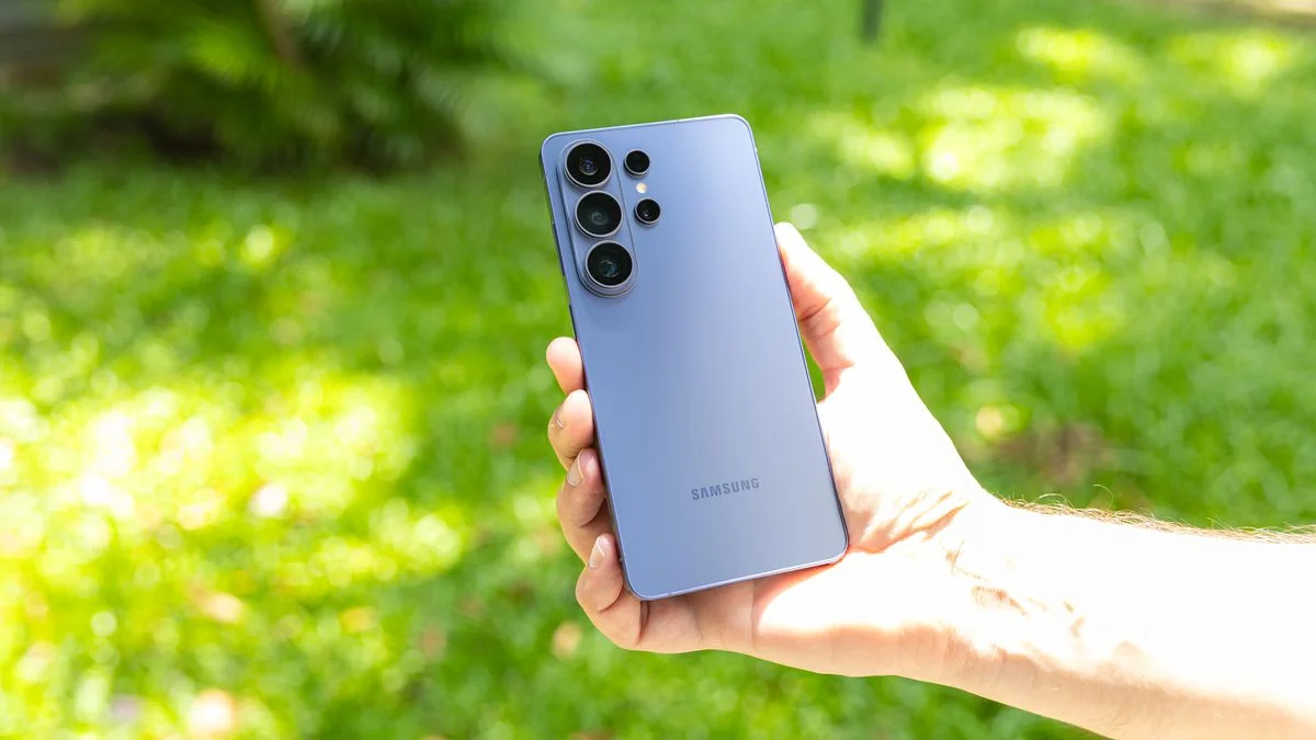 Imagem da matéria: Próximo top da Samsung vai tirar "fotos mais naturais", diz leaker