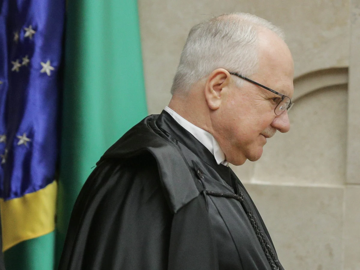Ex-ministros, economistas e empresários assinam carta em apoio a Fachin