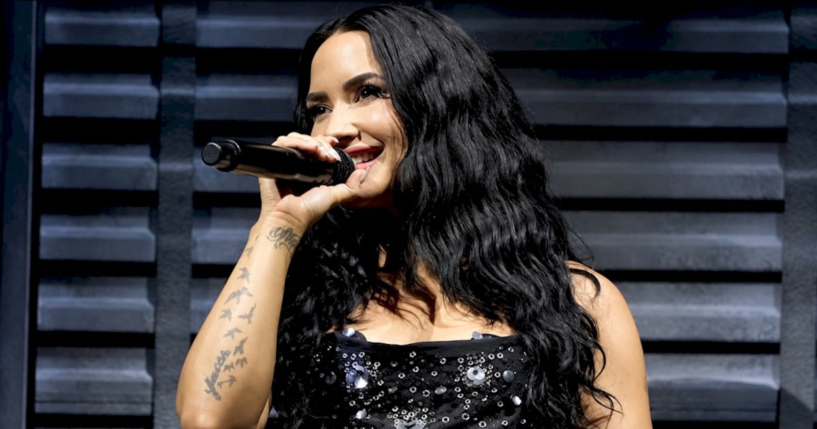 Após shows no Brasil, Demi Lovato viu sua obra disparar no streaming Foto: Divulgação / Deezer