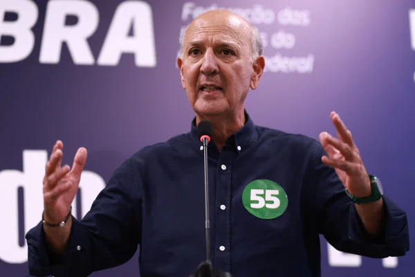 Com candidatura vetada pelo TRE e sem substituto, veja cenários para Arruda