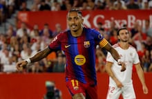 Jornal espanhol critica atuação de Vini Jr. e diz que paciência de Mourinho está no limite
