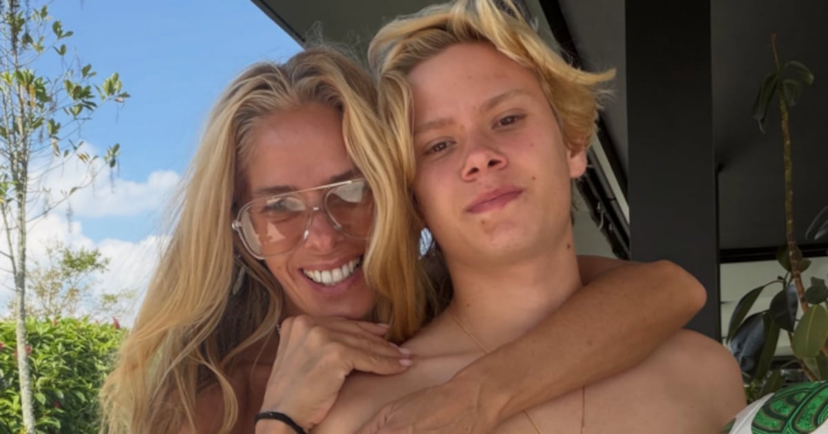 Adriane Galisteu aproveita chegada de Vittorio ao Brasil: ‘Tô amando tanto, até o sol apareceu’
