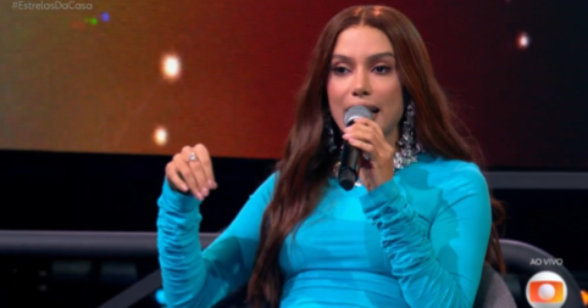 Anitta dá bronca ao vivo no 'Estrelas da Casa' ao ser interrompida com aplausos
