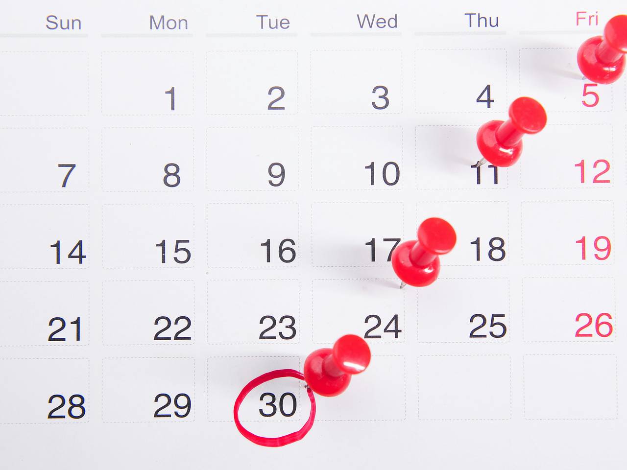 Na Rússia, avaliou-se a distribuição de dias úteis e fins de semana em 2027