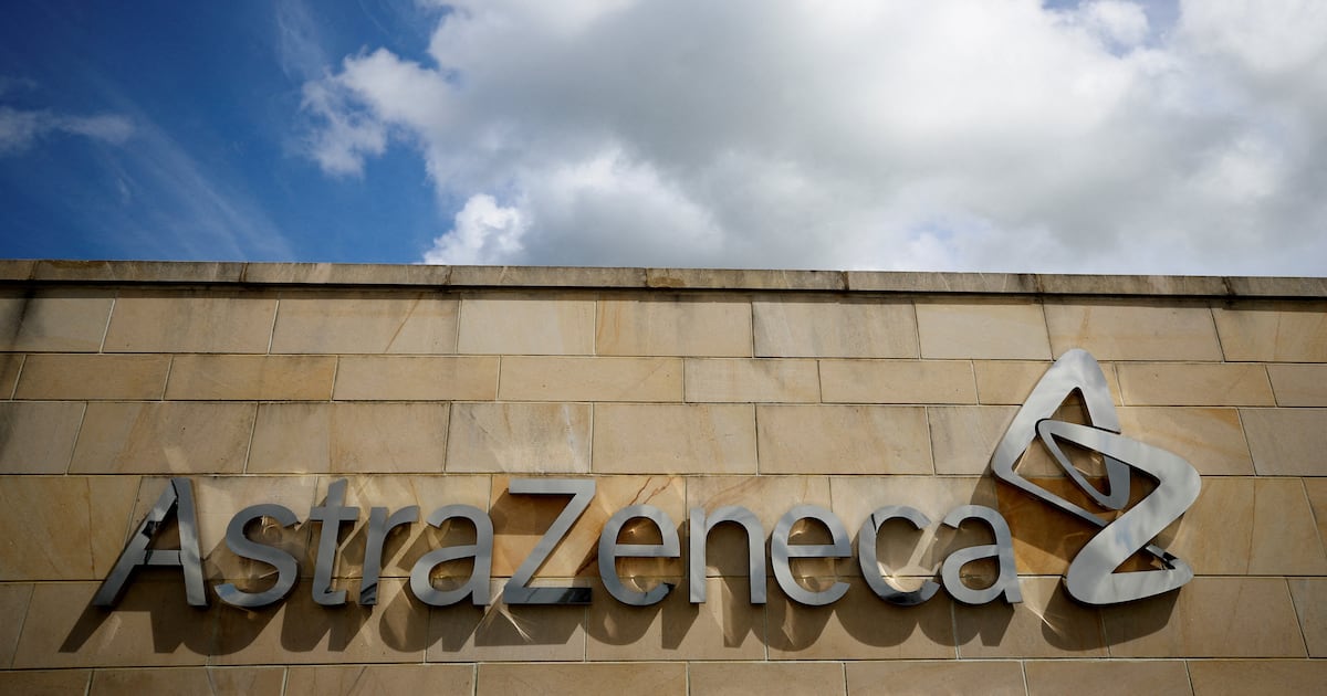 AstraZeneca e Daiichi Sankyo recebem aprovação do NHS para uso de medicamento contra câncer de mama na Inglaterra