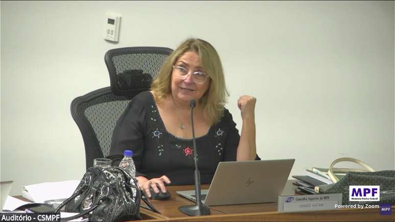 ‘Pessoa gentil, cordial, delicada’: procuradora justifica Gonet ter dado parabéns a Vorcaro