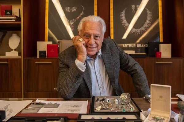 Caldeirão com Mion terá especial com homenagem a Antonio Fagundes