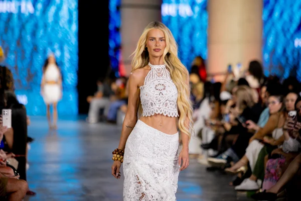 Metrópoles Catwalk chega ao fim: veja os famosos que cruzaram a passarela