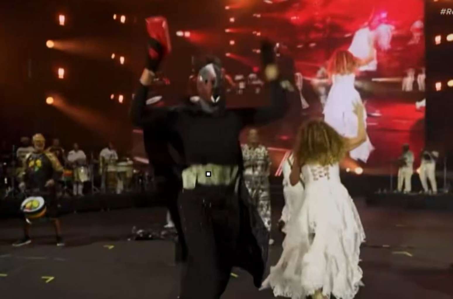 Daniela Mercury ironiza filme &lsquo;Dark Horse&rsquo; no palco do Rock in Rio