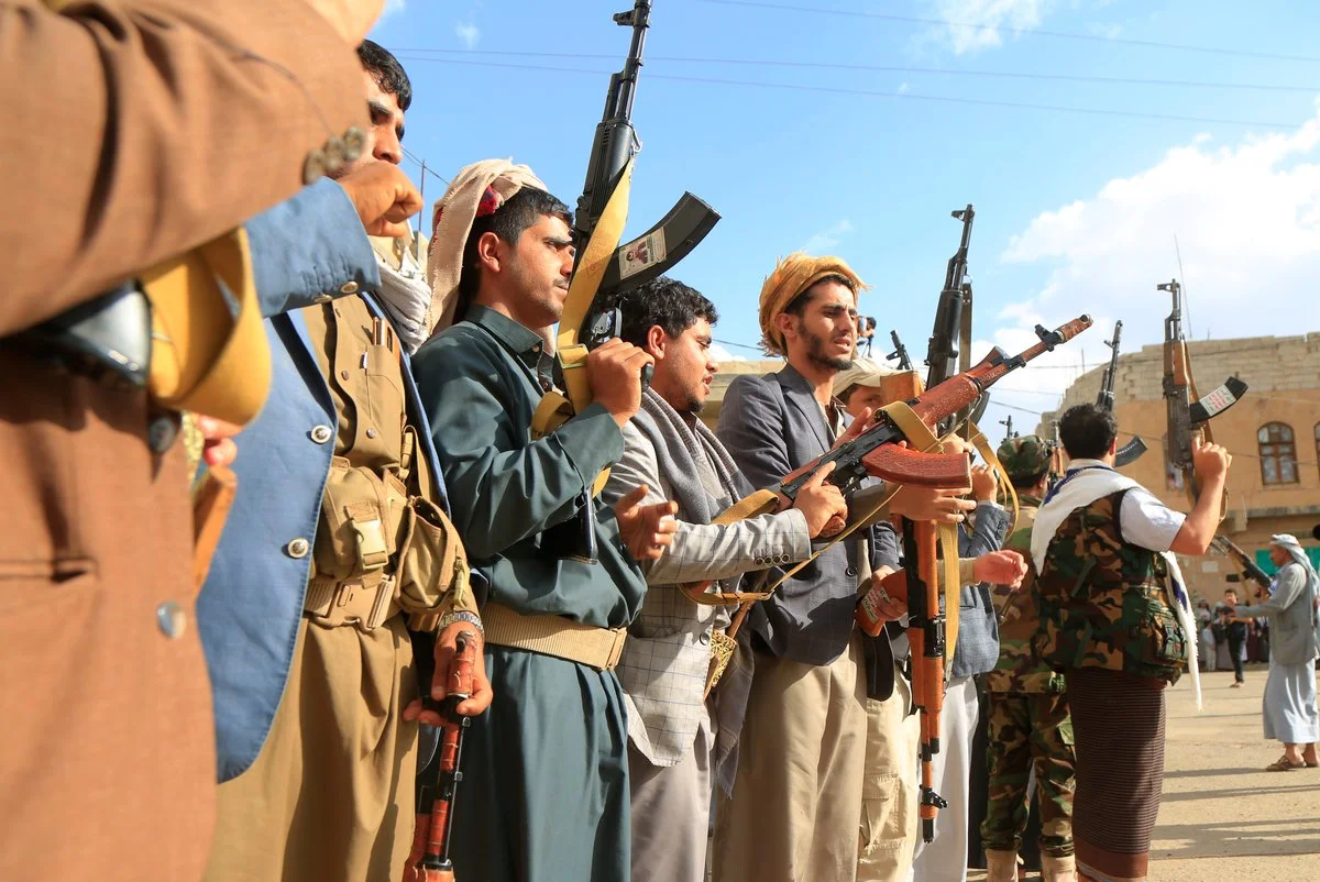 Imagem colorida mostra grupo Houthis - Metrópoles