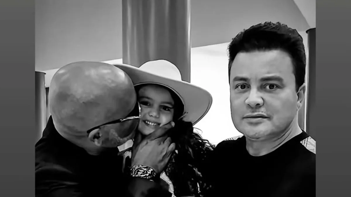 Renner compartilha homenagem de artista mirim após morte de Rick
