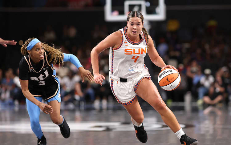 Charlisse Leger-Walker in action for Connecticut Sun in the WNBA.