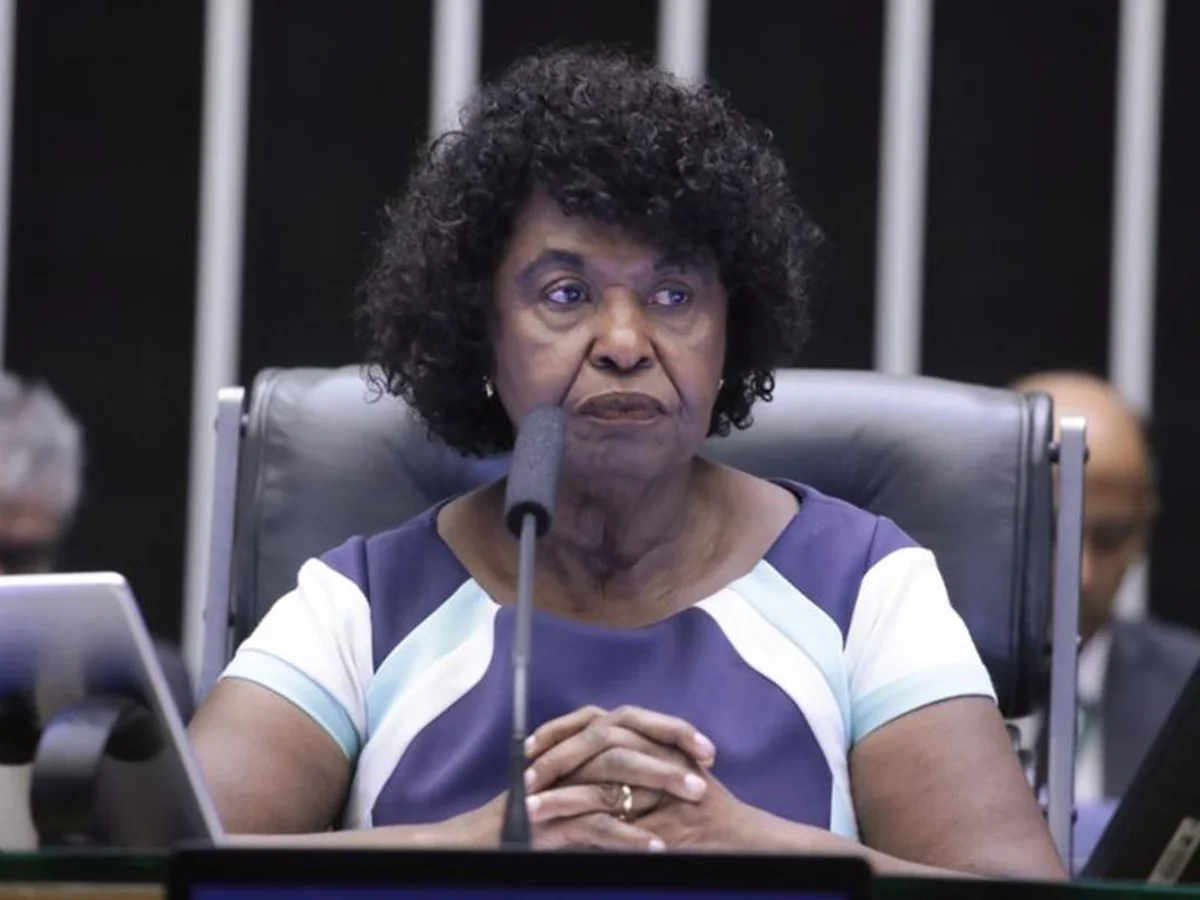 Datafolha: Benedita lidera ao Senado no RJ; 2º vaga tem empate quíntuplo
