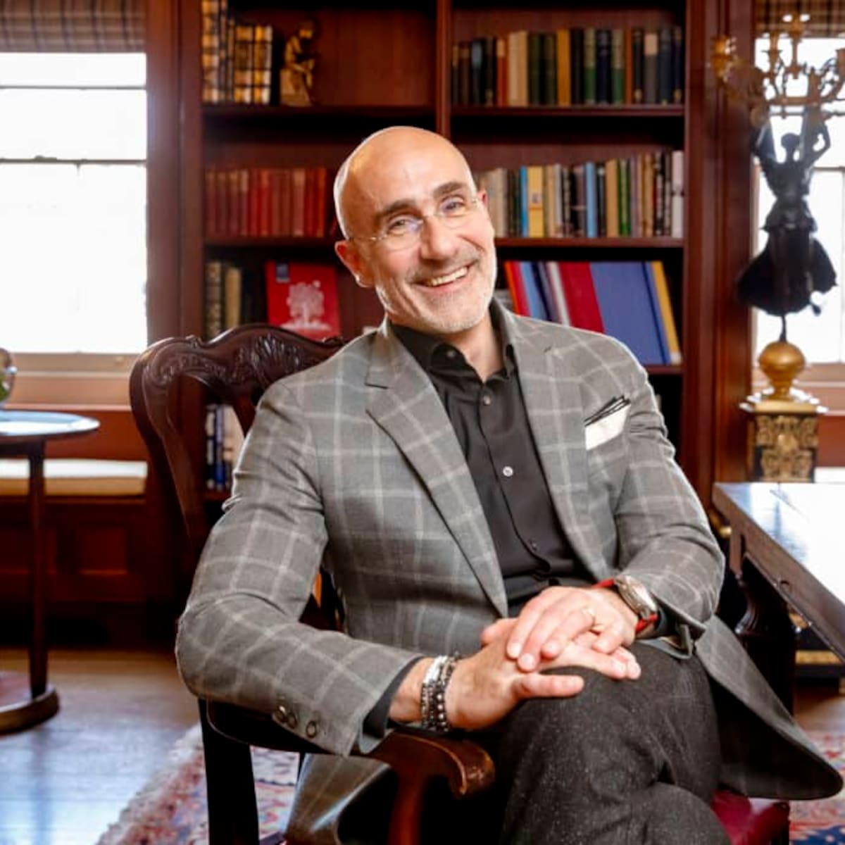 Arthur C. Brooks, el científico que se adentró en la felicidad de las personas
