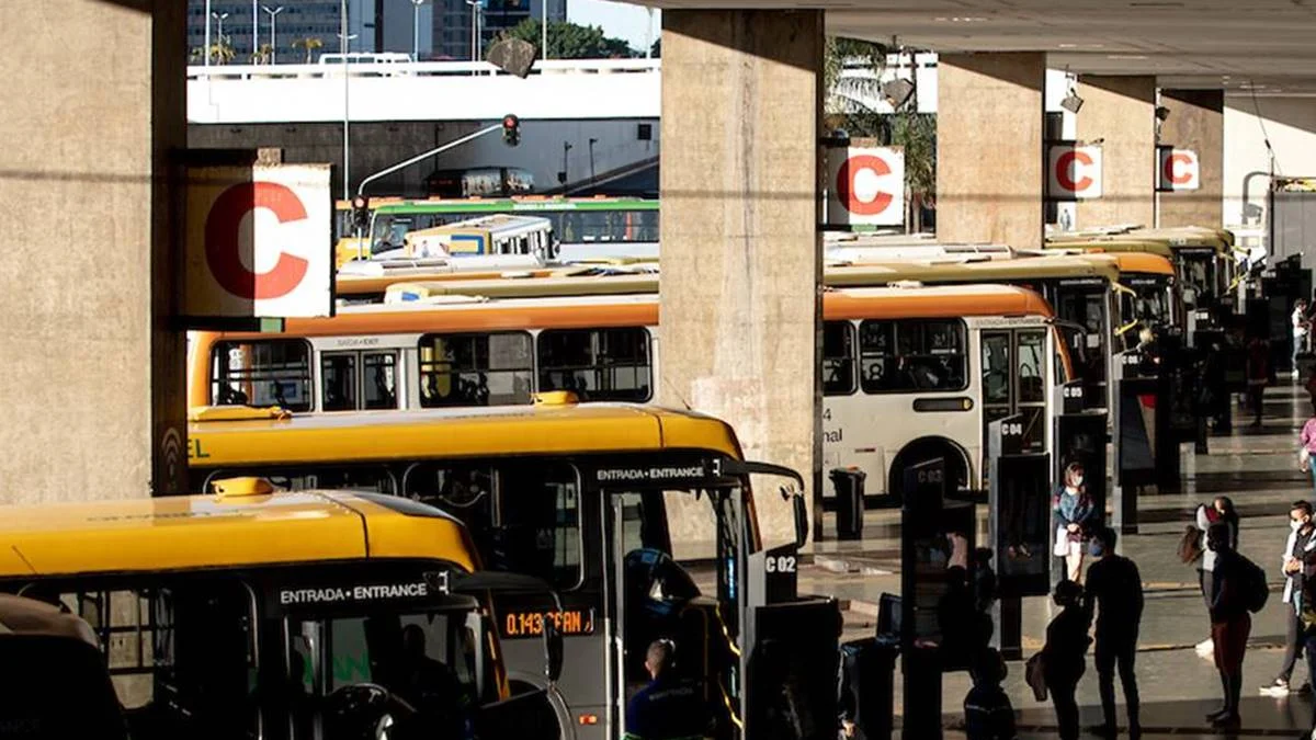PCDF acessará dados de motoristas de ônibus, app e taxistas para segurança