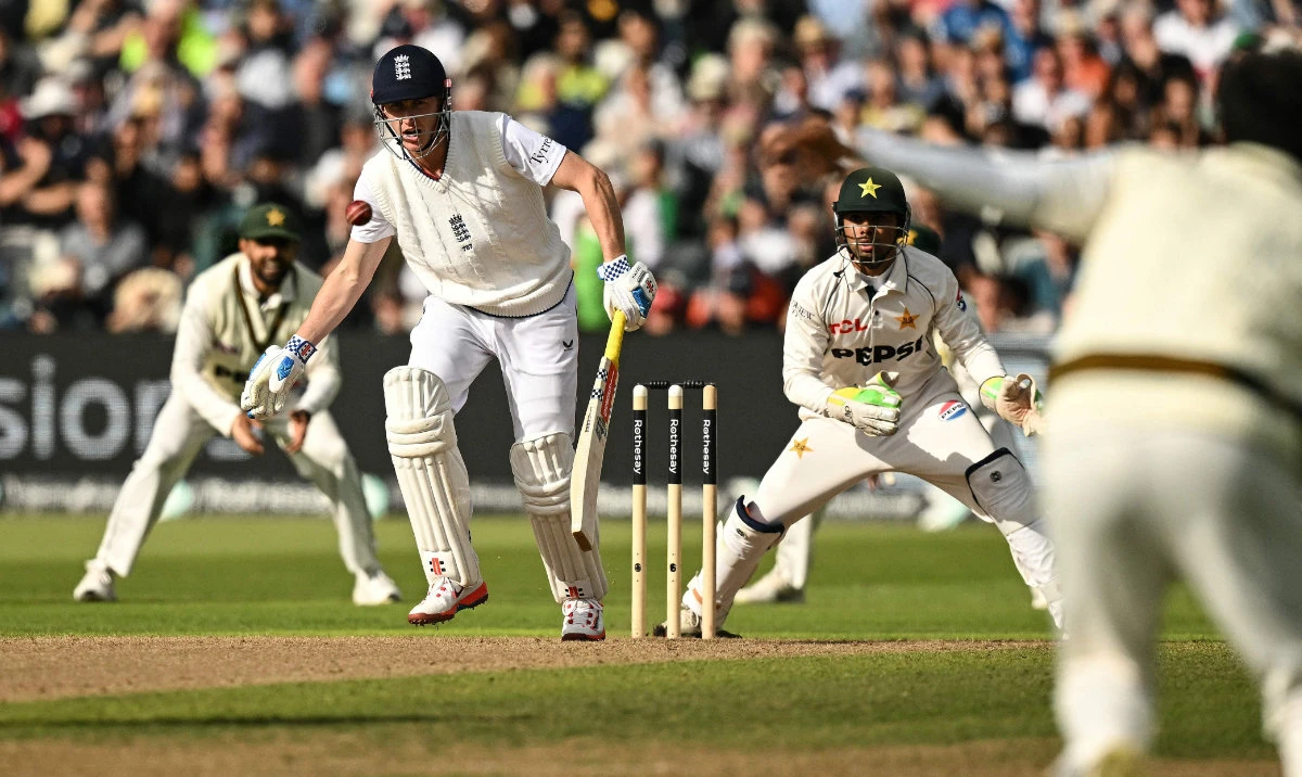 O versátil Jacks brilha enquanto a Inglaterra derrota o Sri Lanka no 1º ODI