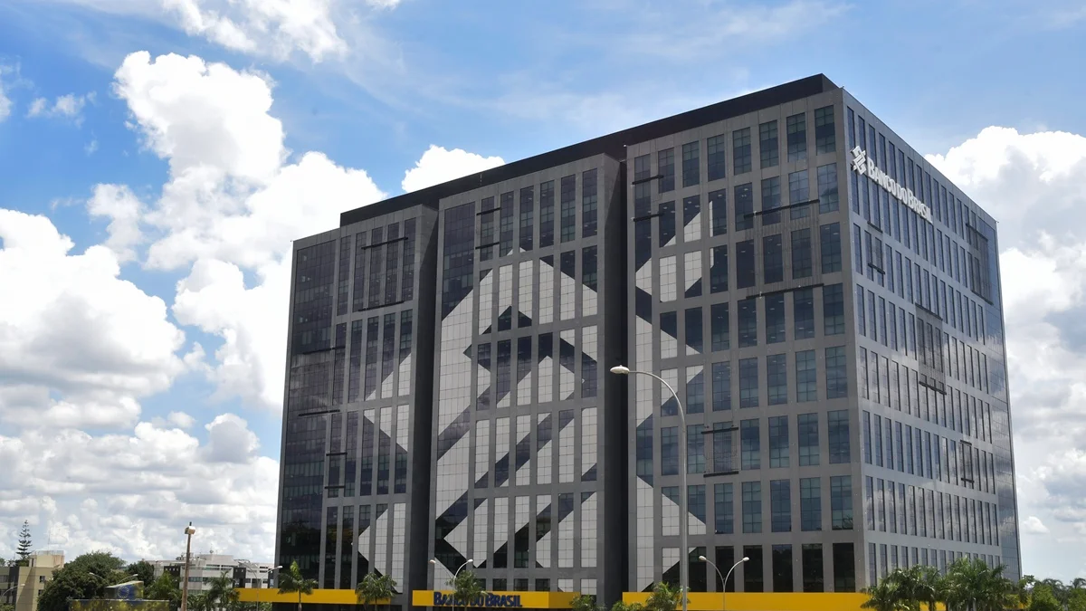 Funcionários do Banco do Brasil encerram greve em parte do país