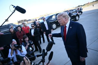 Trump diz que o Canadá se tornar 'membro associado' da UE poderia ser um 'ato hostil'