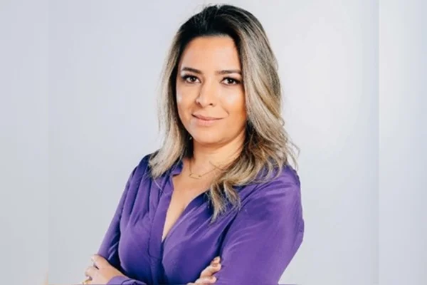 Ex-candidata e dinheiro na mala: quem é Valéria Linhares, esposa de Cezinha
