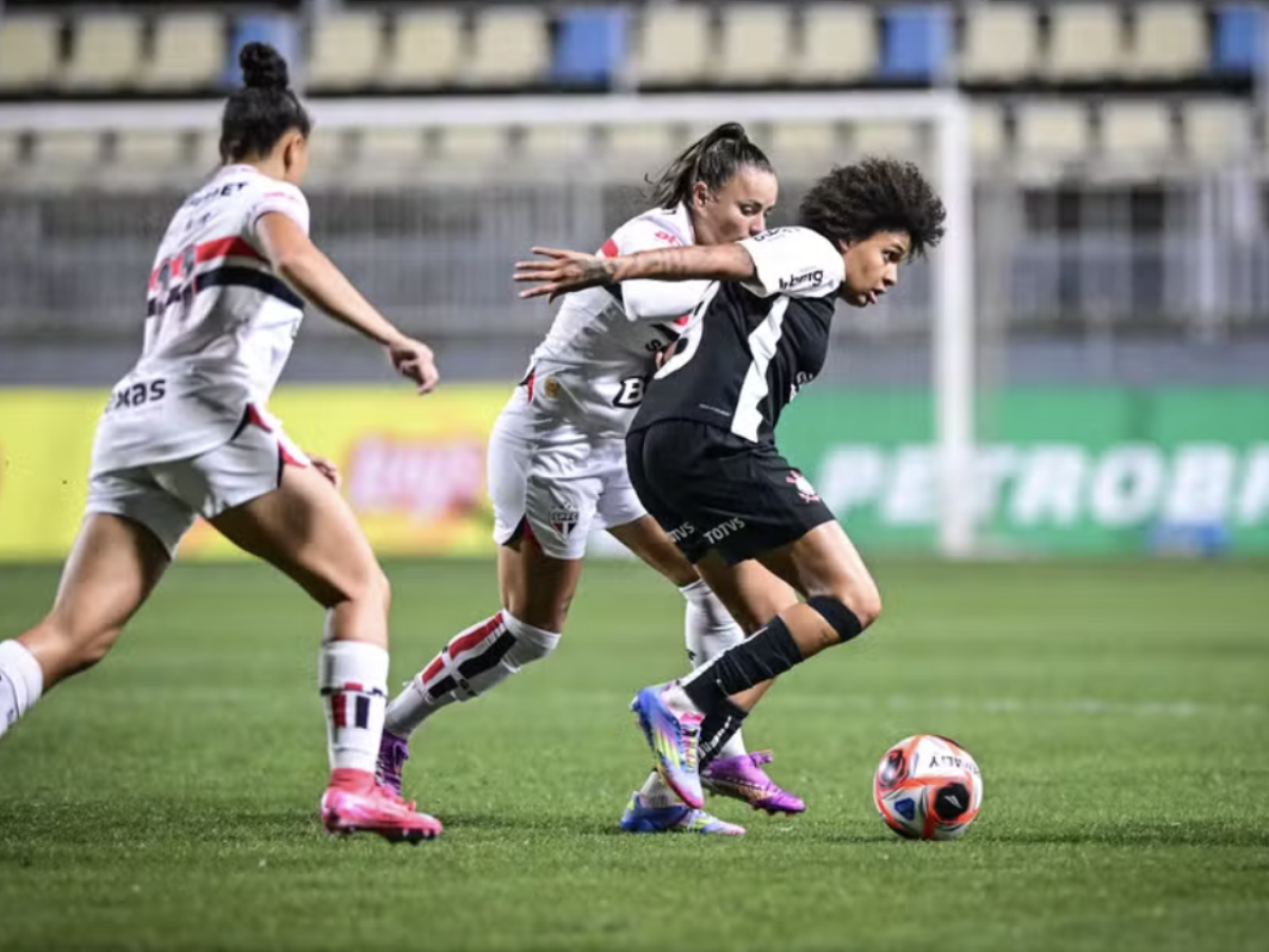 Corinthians e São Paulo acumulam finais no futebol feminino; veja histórico