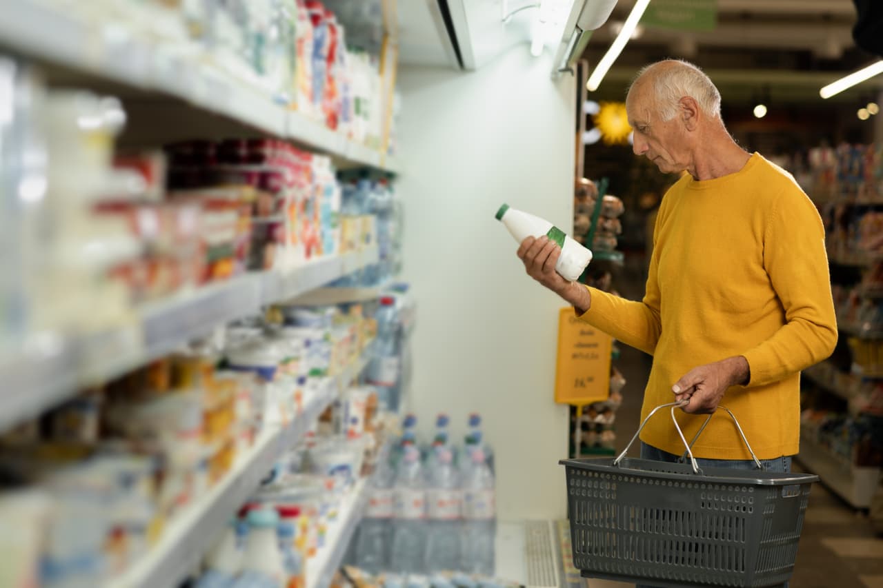 Seu COLA do Seguro Social pode subir mais $71 por mês em 2027. Isso não é necessariamente uma boa notícia.