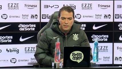 Marcelo Paz comenta permanência de Fernando Diniz no Corinthians