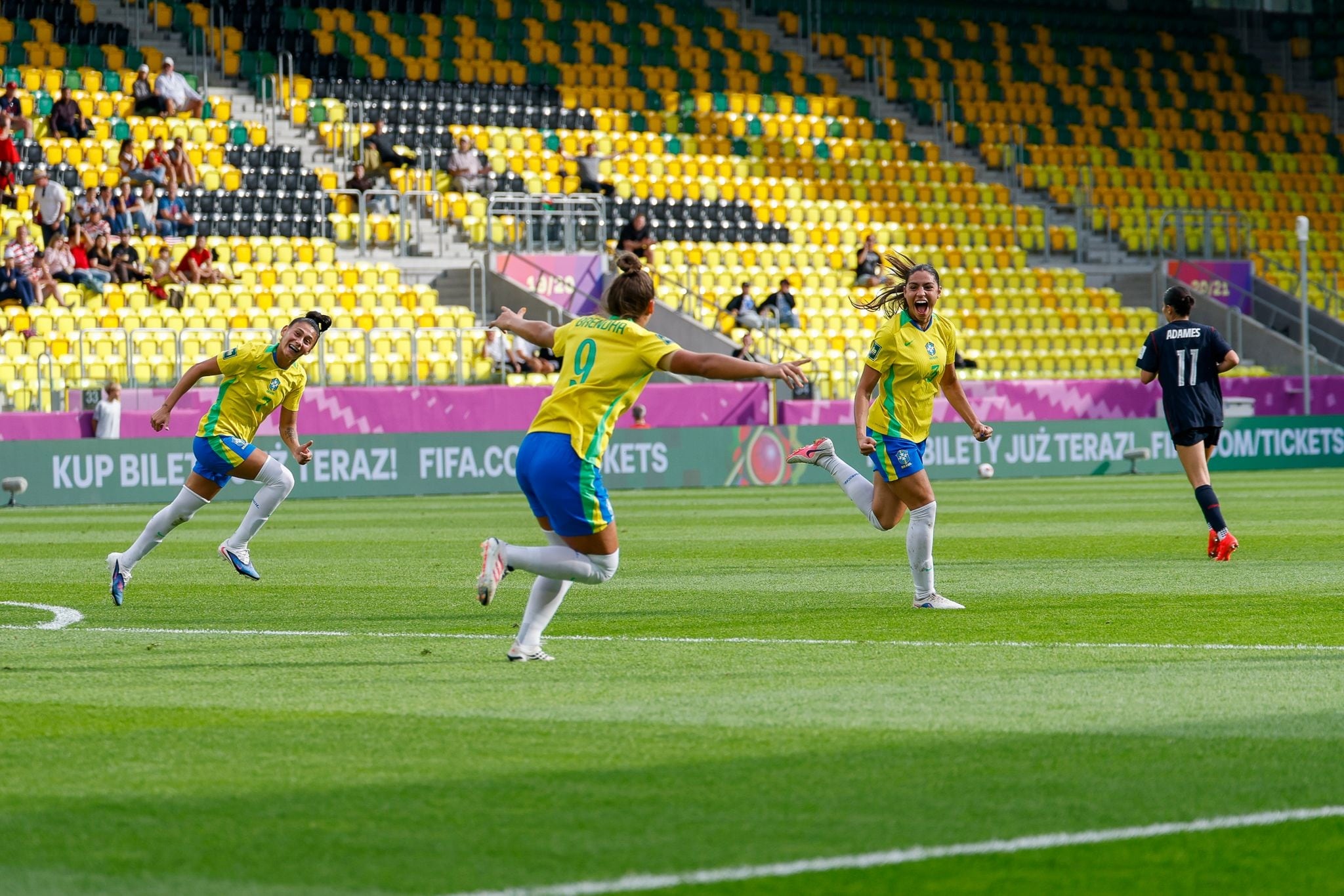 Copa do Mundo Sub-20: seleção feminina derrota os EUA e avança para quartas de final