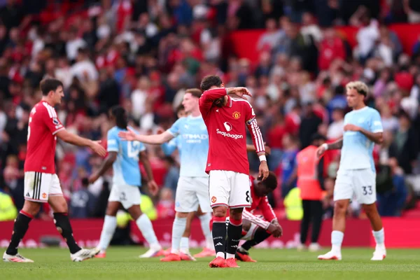 Clássico de Manchester: com um a menos, City vence United em Old Trafford - destaque galeria