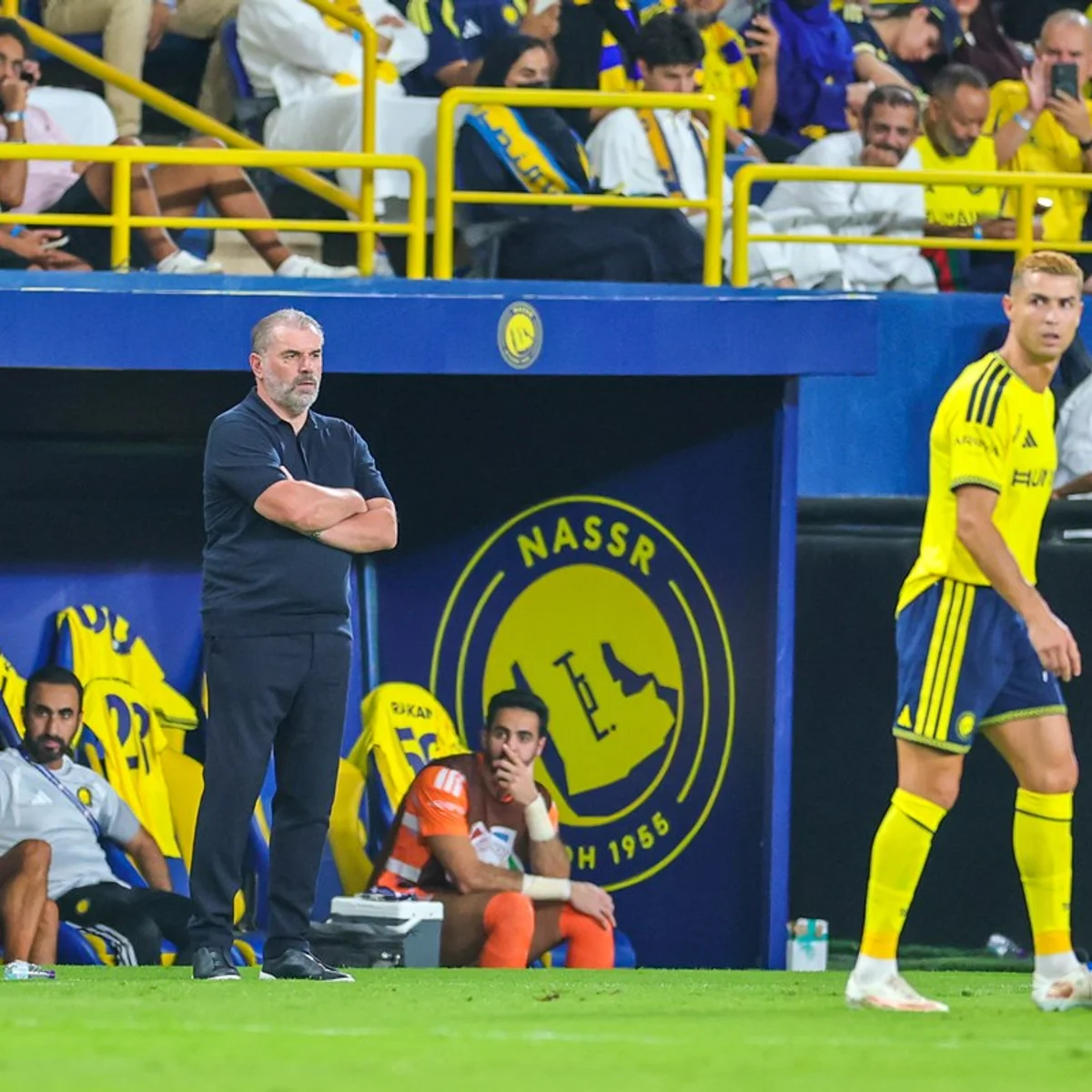 Técnico do Al-Nassr discute com jornalista ao defender Cristiano Ronaldo