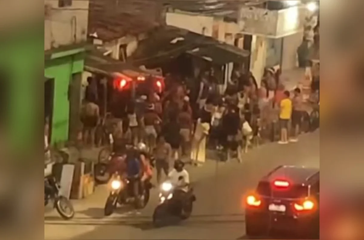 imagem colorida motorista é linchado após atropelar e matar menino de 2 anos em maceio