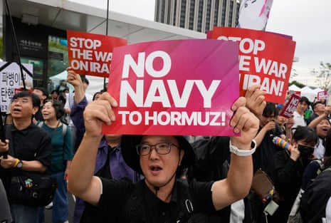 Protesters rally in Seoul against the potential deployment of South Korean troops to the strait of Hormuz.