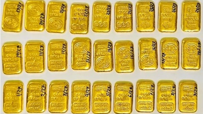 Gold worth Rs 17 crore seized from Bangladesh smuggling route in Bihar, Bengal